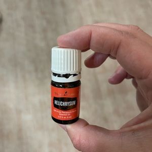 Helichrysum Young living essential oil